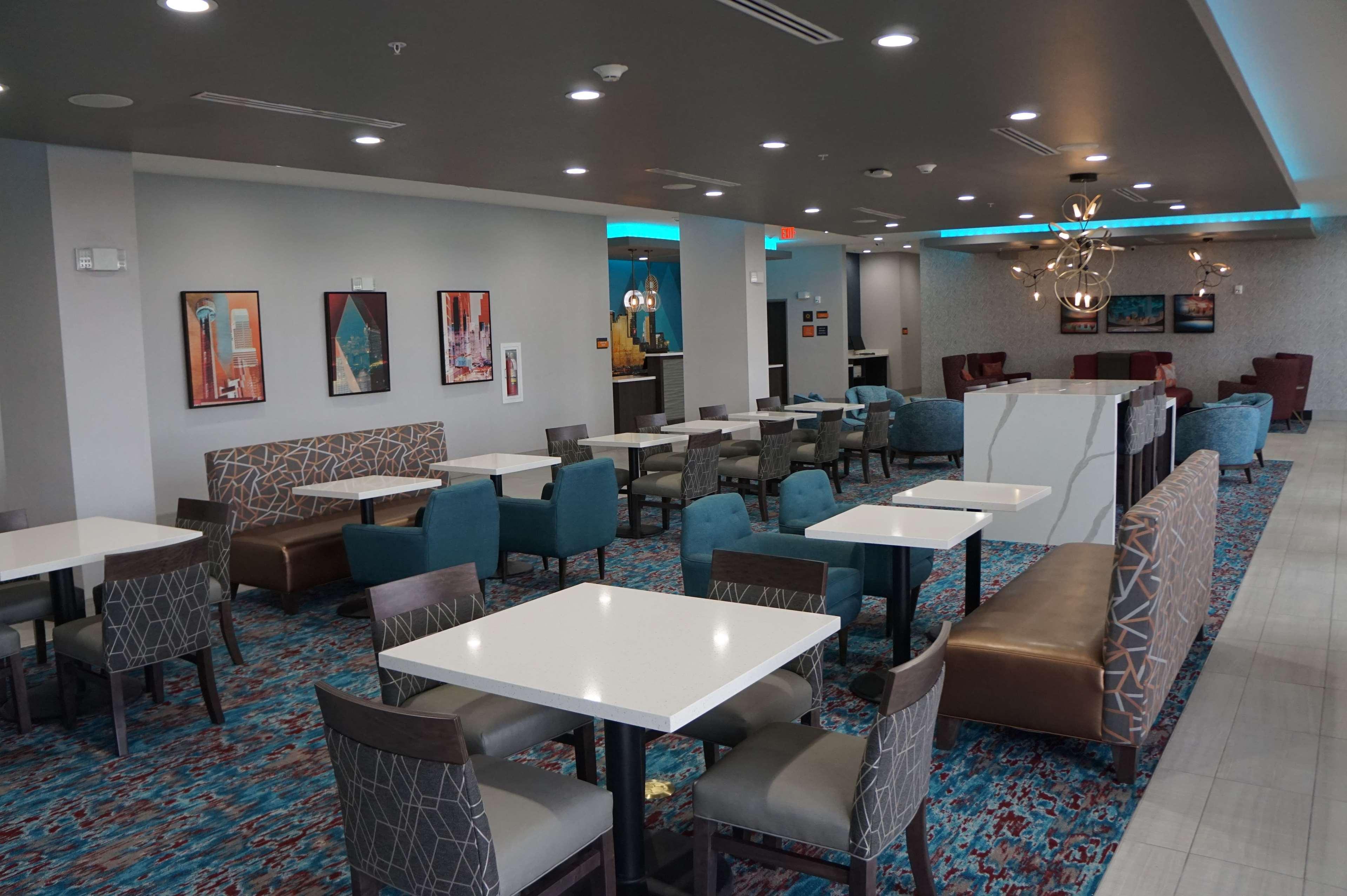 La Quinta Inn & Suites Dfw West-Glade-Parks Euless Exterior foto